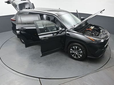 2026 Toyota Highlander Hybrid XLE