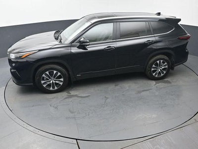 2026 Toyota Highlander Hybrid XLE