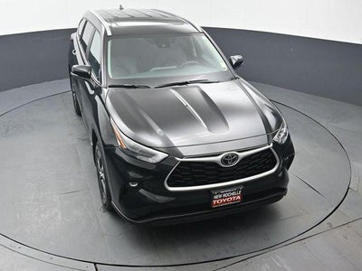 2026 Toyota Highlander Hybrid XLE