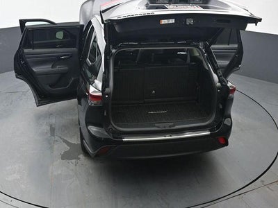 2026 Toyota Highlander Hybrid XLE