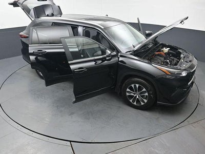 2026 Toyota Highlander Hybrid XLE