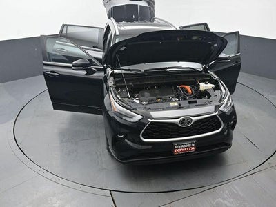 2026 Toyota Highlander Hybrid XLE
