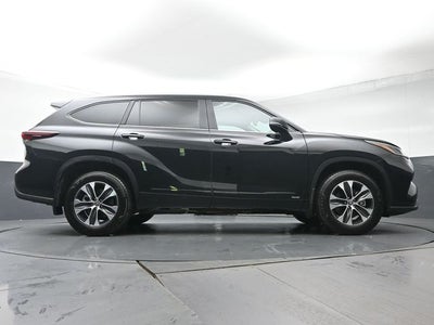 2026 Toyota Highlander Hybrid XLE