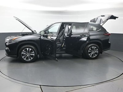 2026 Toyota Highlander Hybrid XLE