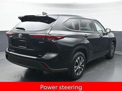 2026 Toyota Highlander Hybrid XLE