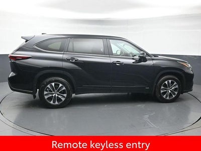 2026 Toyota Highlander Hybrid XLE