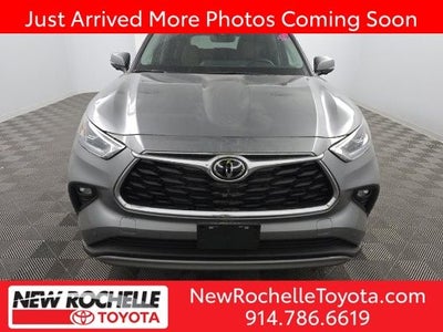 2025 Toyota Highlander Hybrid XLE
