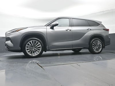 2025 Toyota Highlander Hybrid Limited 25th Edition