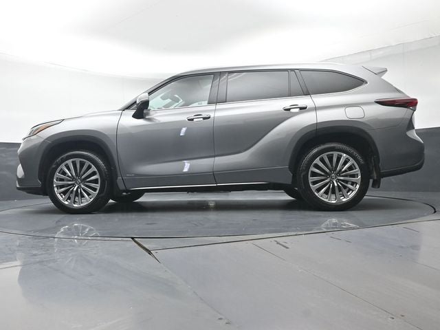 2025 Toyota Highlander Hybrid Limited 25th Edition