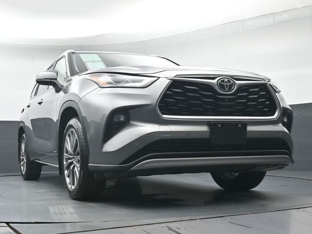 2025 Toyota Highlander Hybrid Limited 25th Edition
