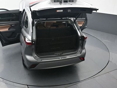 2025 Toyota Highlander Hybrid Limited 25th Edition