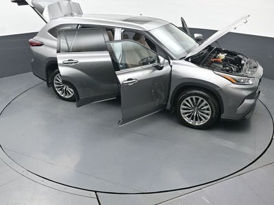 2025 Toyota Highlander Hybrid Limited 25th Edition