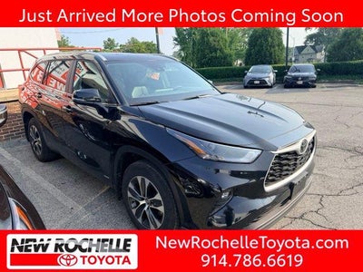 2026 Toyota Highlander Hybrid XLE