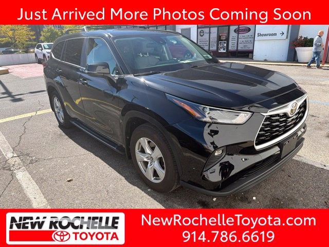 2023 Toyota Highlander LE