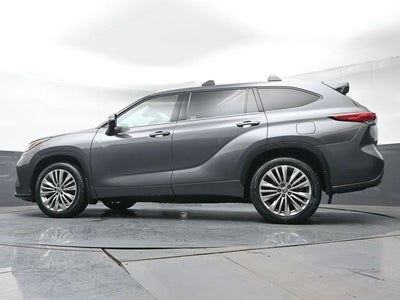2023 Toyota Highlander Platinum