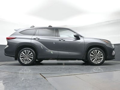 2023 Toyota Highlander Platinum