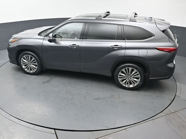 2023 Toyota Highlander Platinum