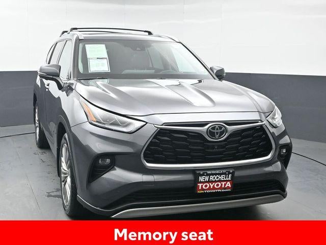 2023 Toyota Highlander Platinum