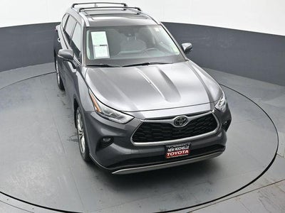 2023 Toyota Highlander Platinum