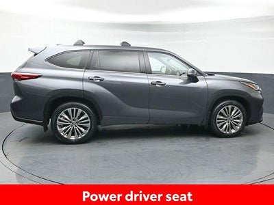 2023 Toyota Highlander Platinum