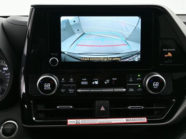 2025 Toyota Highlander LE