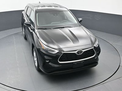 2025 Toyota Highlander LE