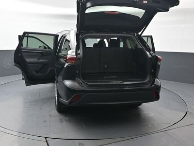 2025 Toyota Highlander LE