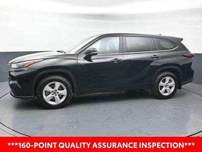 2025 Toyota Highlander LE