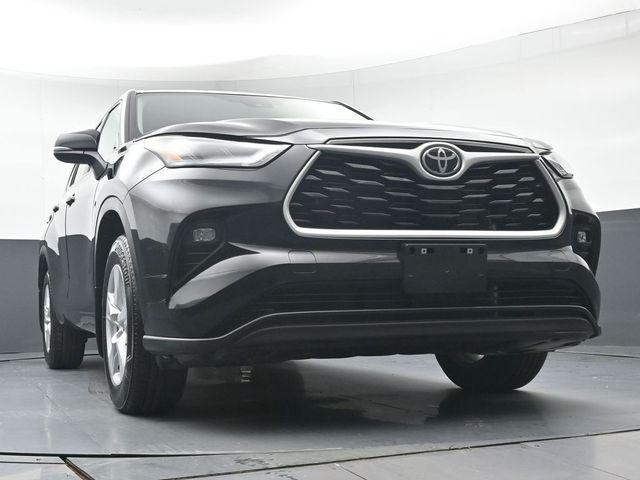 2025 Toyota Highlander LE