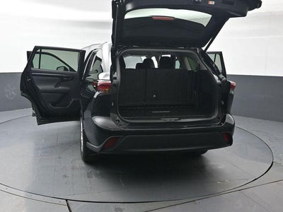 2025 Toyota Highlander LE