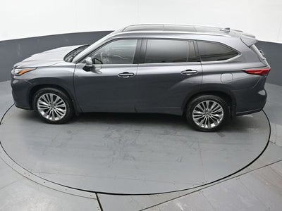 2023 Toyota Highlander Platinum