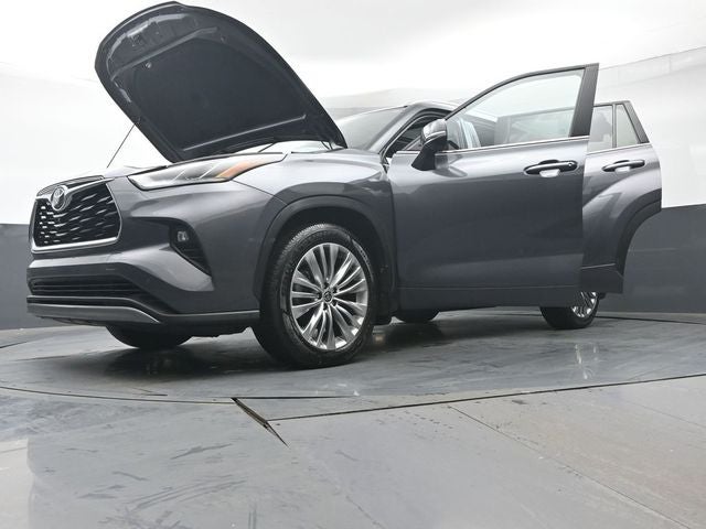 2023 Toyota Highlander Platinum