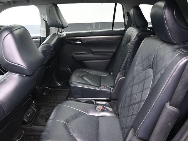 2023 Toyota Highlander Platinum