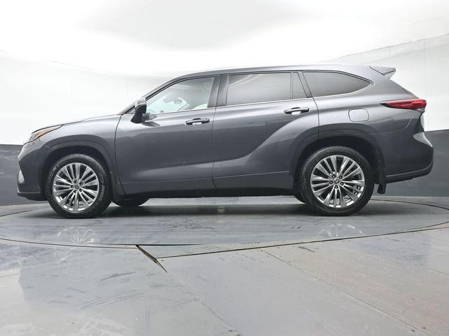 2023 Toyota Highlander Platinum