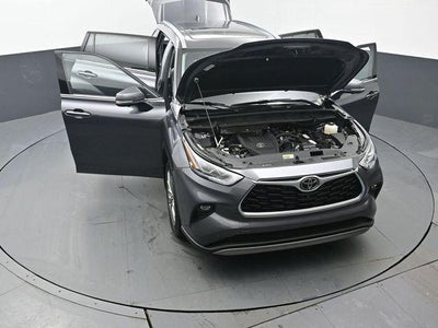 2023 Toyota Highlander Platinum