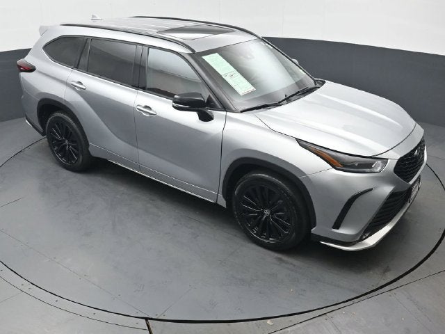 2025 Toyota Highlander XSE