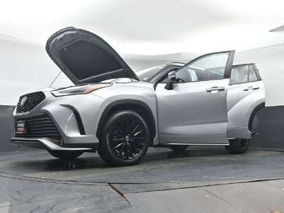 2025 Toyota Highlander XSE
