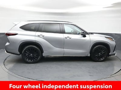 2025 Toyota Highlander XSE