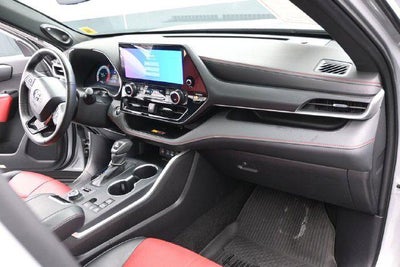 2025 Toyota Highlander XSE