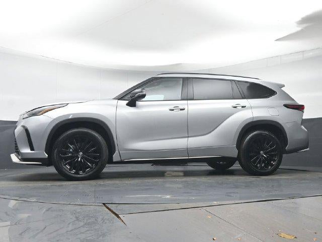 2025 Toyota Highlander XSE