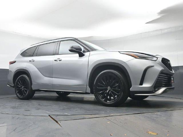 2025 Toyota Highlander XSE