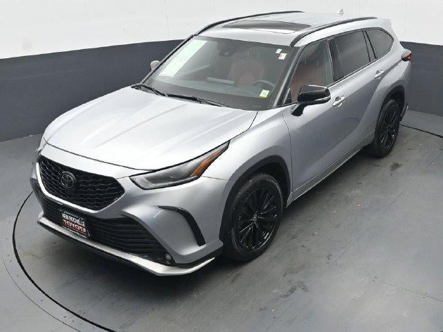 2025 Toyota Highlander XSE