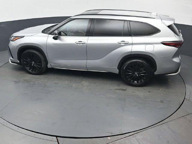 2025 Toyota Highlander XSE