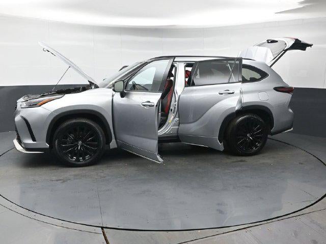 2025 Toyota Highlander XSE