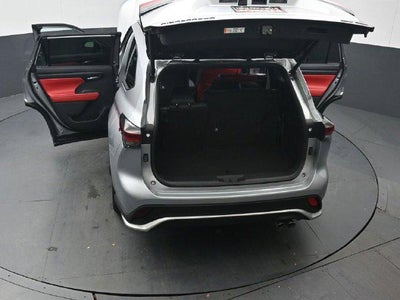 2025 Toyota Highlander XSE