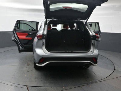 2025 Toyota Highlander XSE