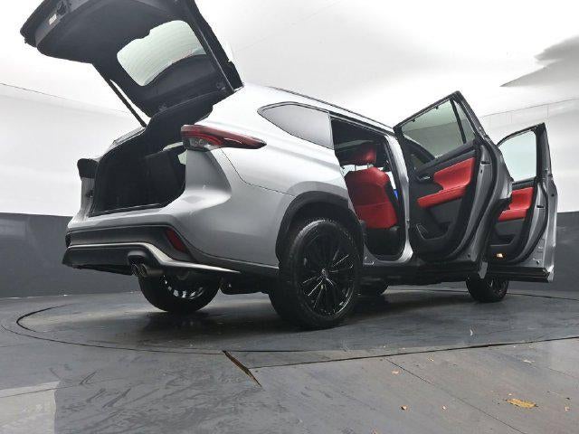 2025 Toyota Highlander XSE
