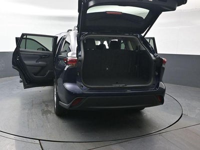 2024 Toyota Highlander LE
