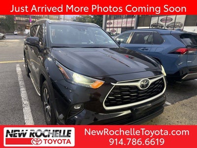 2025 Toyota Highlander XLE