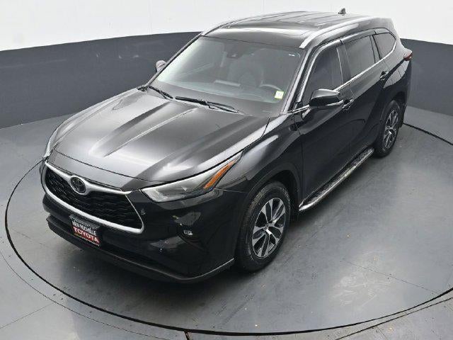 2025 Toyota Highlander XLE